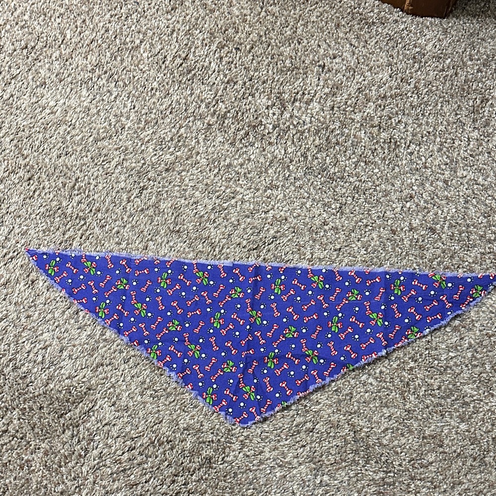 Holiday pet bandanna